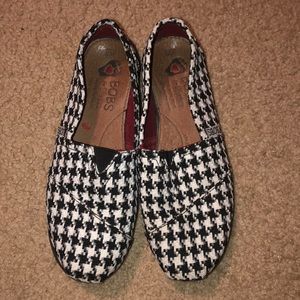 Houndstooth Bobs